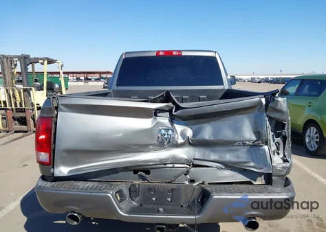 2013 Ram 1500 Express z USA, uszkodzony, nr VIN 3C6JR7AT9DG508066